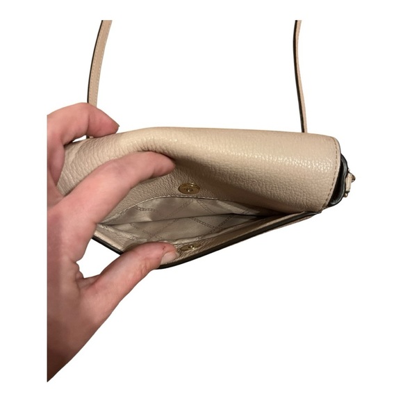 MICHAEL KORS crossbody - Picture 3 of 6